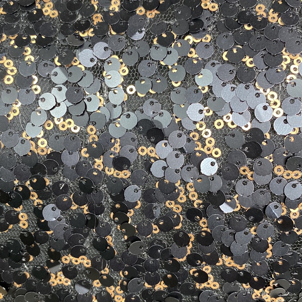 Sequins top - Picture 4 of 17